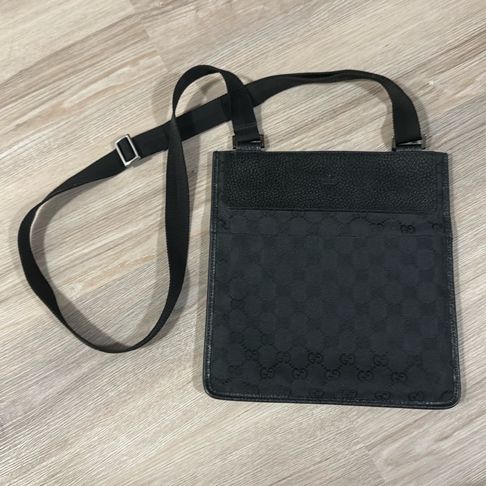 Gucci GG Canvas Messenger Bag